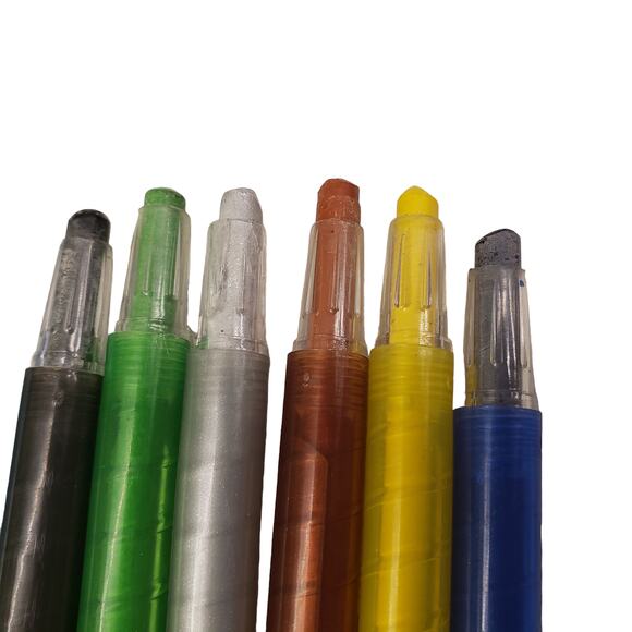 Vintage Sanrio Hello Kitty Twist Up Crayon Set Year 2000 1976 Hello Kitty Pencil - Picture 3 of 15